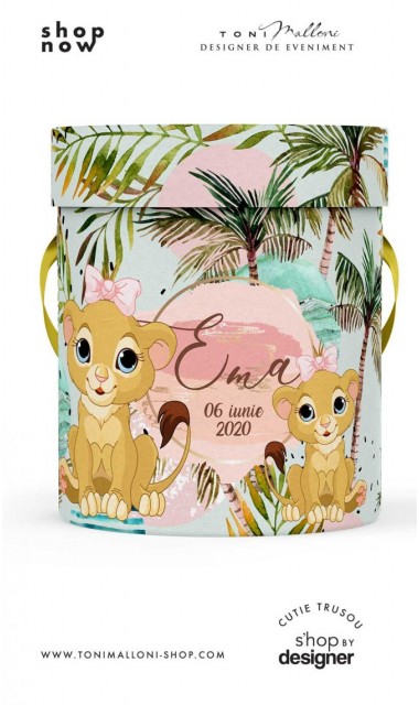 Cutie rotunda personalizata din mucava pentru trusou botez fetite cu palmieri exotici Lady Lion 1
